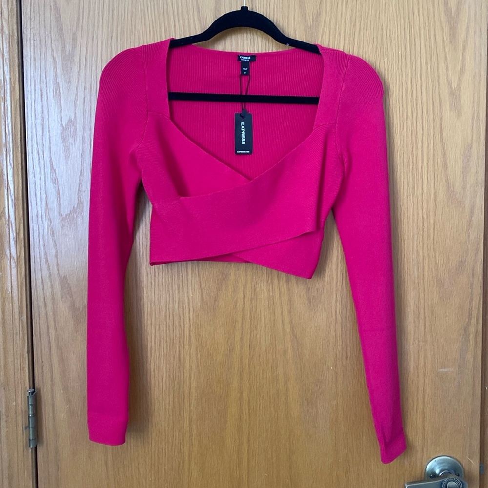 Express cropped wrap top medium